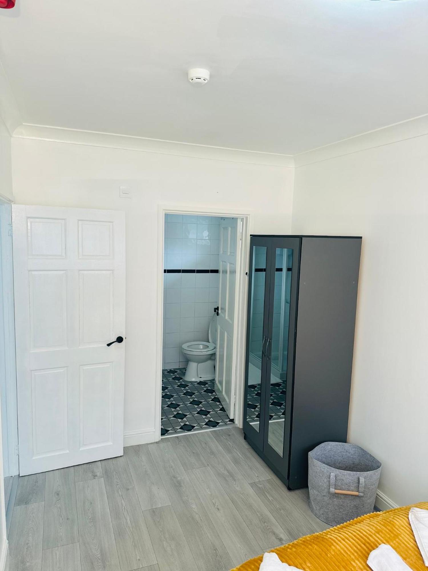 Cozy Haven Your Perfect 1Bed Le2 Leicester Exterior photo